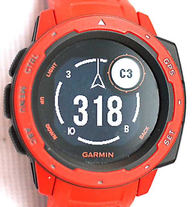 garmin instinct cena